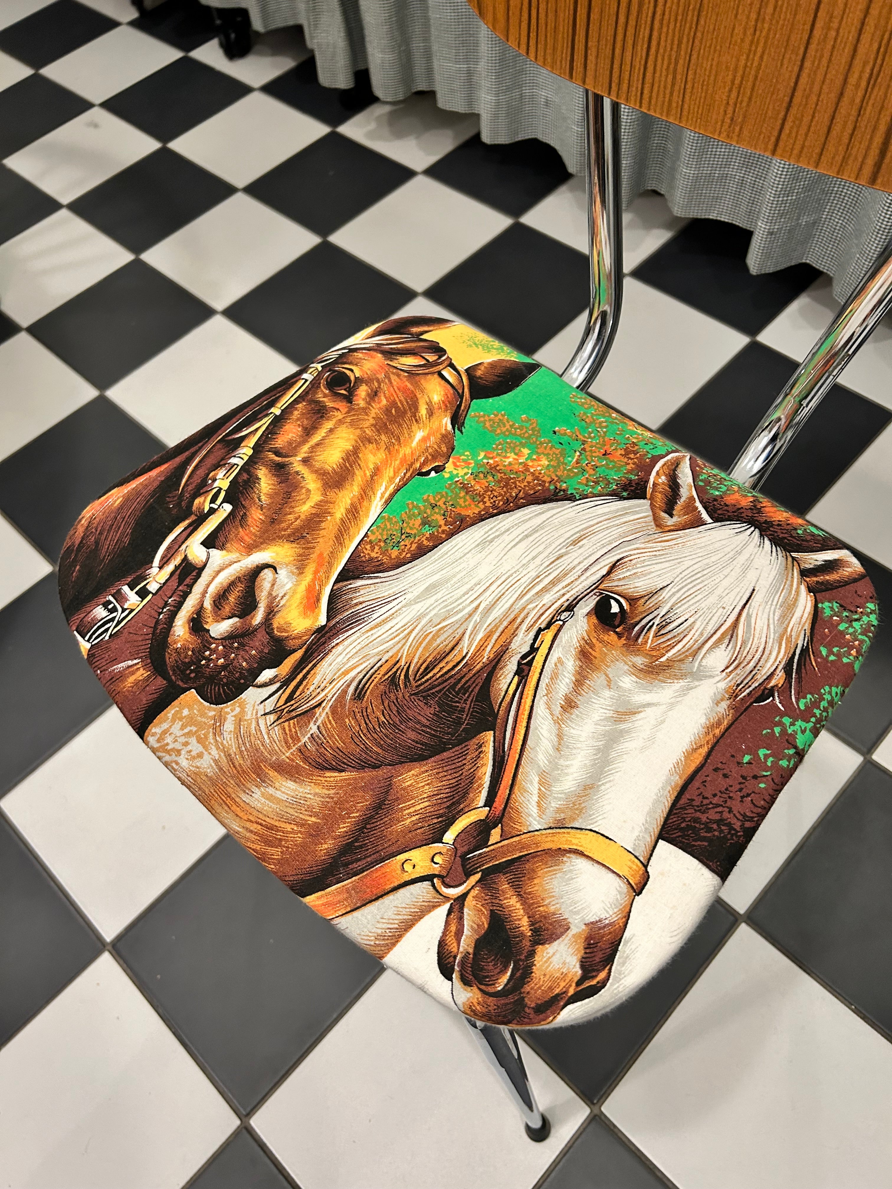 Chaise Formica « Chevaux » N°0005