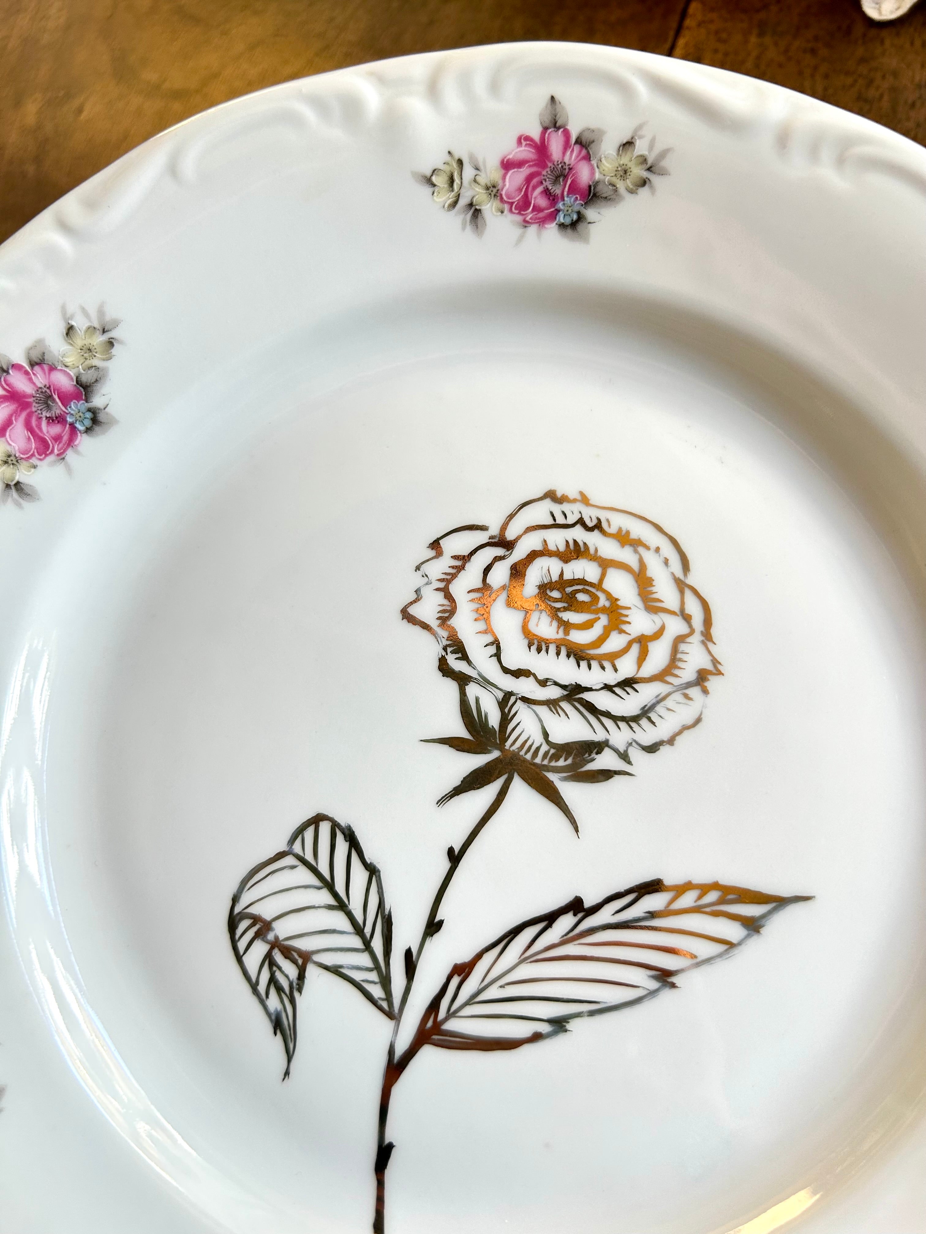 Petite assiette « Rose » N°0521