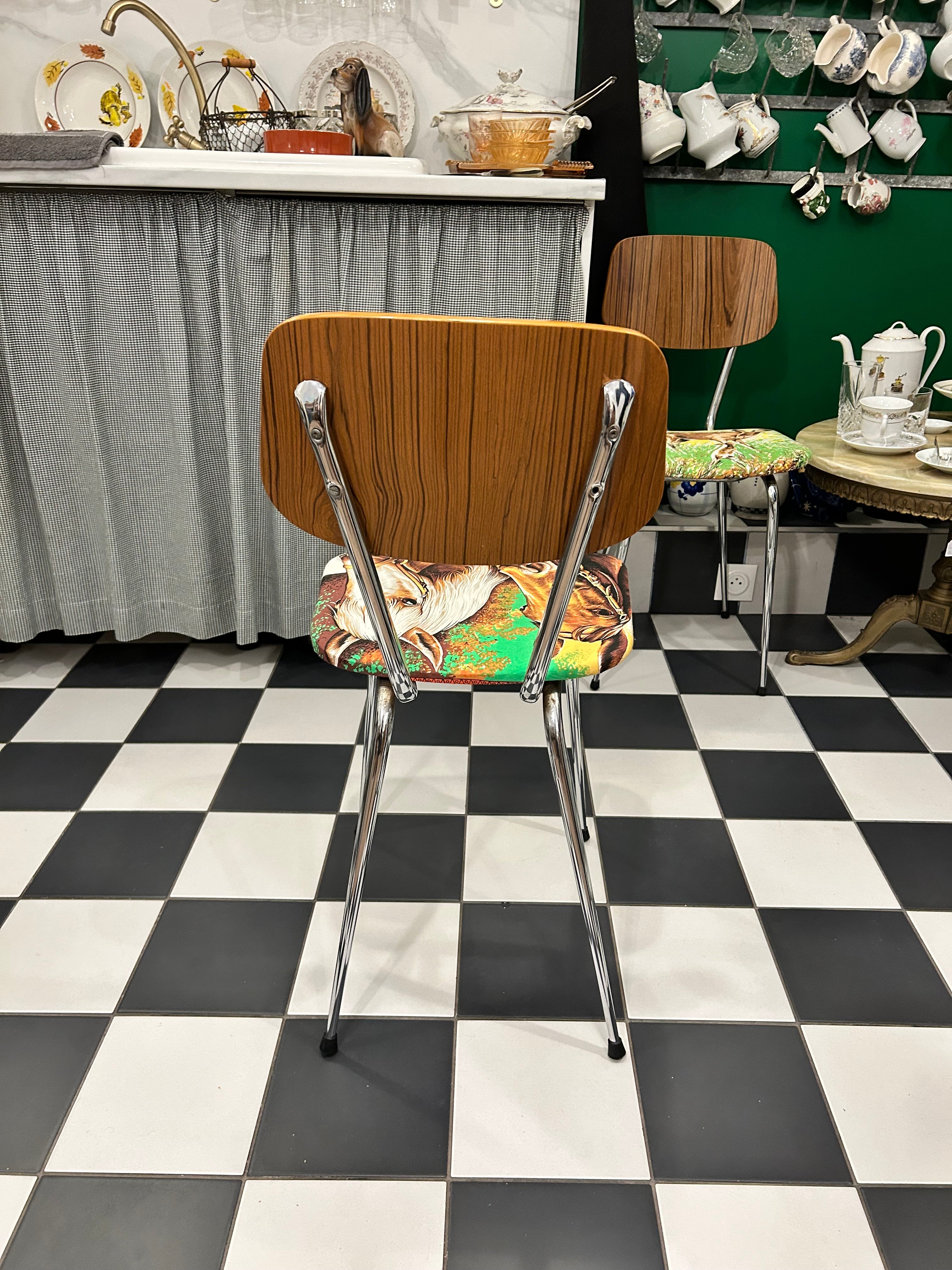 Chaise Formica « Chevaux » N°0005